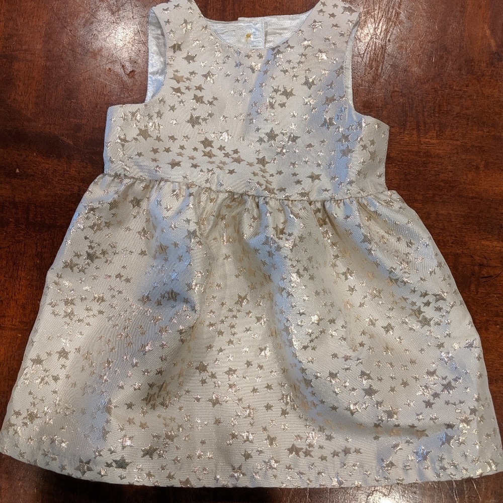 INFANT BEAUTIFUL IVORY DRESS W/GOLD STARS 12mo
